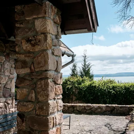 Abrahamhegyi Panorama Hideout * Ábrahámhegy