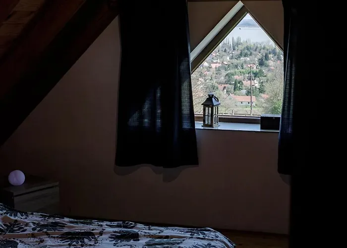 Vakantiehuis Abrahamhegyi Panorama Hideout